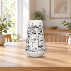 Arabia Emilia Vase 19cm – product photo on a table