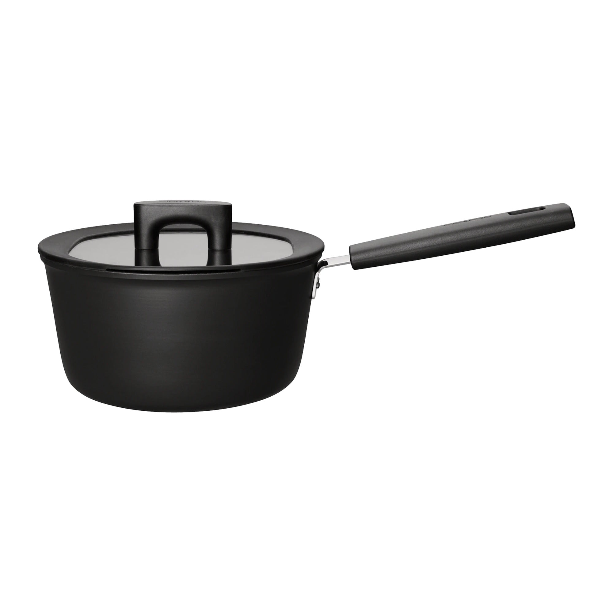 Fiskars Hard Face 2.5L Saucepan with Lid – product photo