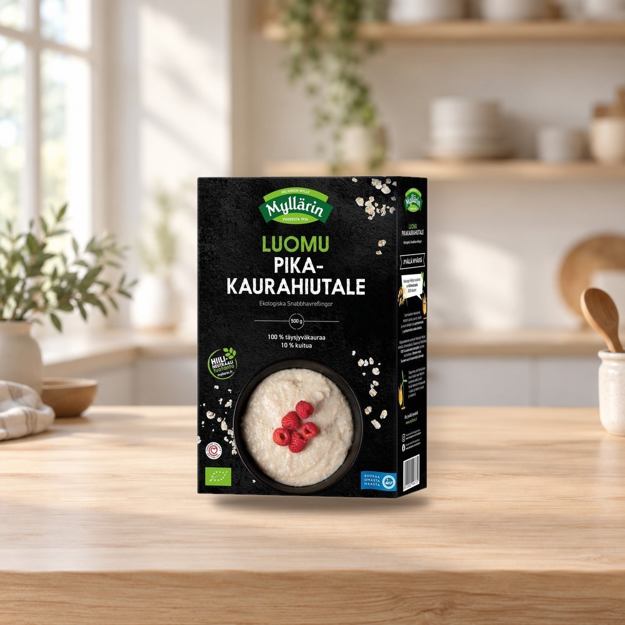 Myllärin Organic Quick-Cooking Oat Flakes 500g – product photo on a table