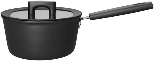 Fiskars Hard Face 2.5L saucepan with lid - Soposopo