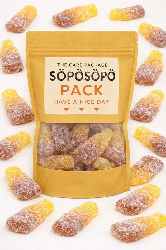 SÖPÖSÖPÖ Scandinavian Treat Pack – Malaco Kolamango Bottles – 150g Nordic Candy Bag – Cola & Mango Flavour Gummies – soposopo pack