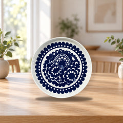 Esteri Plate 19cm – product photo on a table