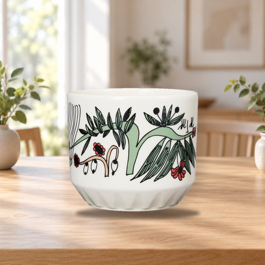 Arabia Gardeners Flower Pot 100x120mm – product photo on a table