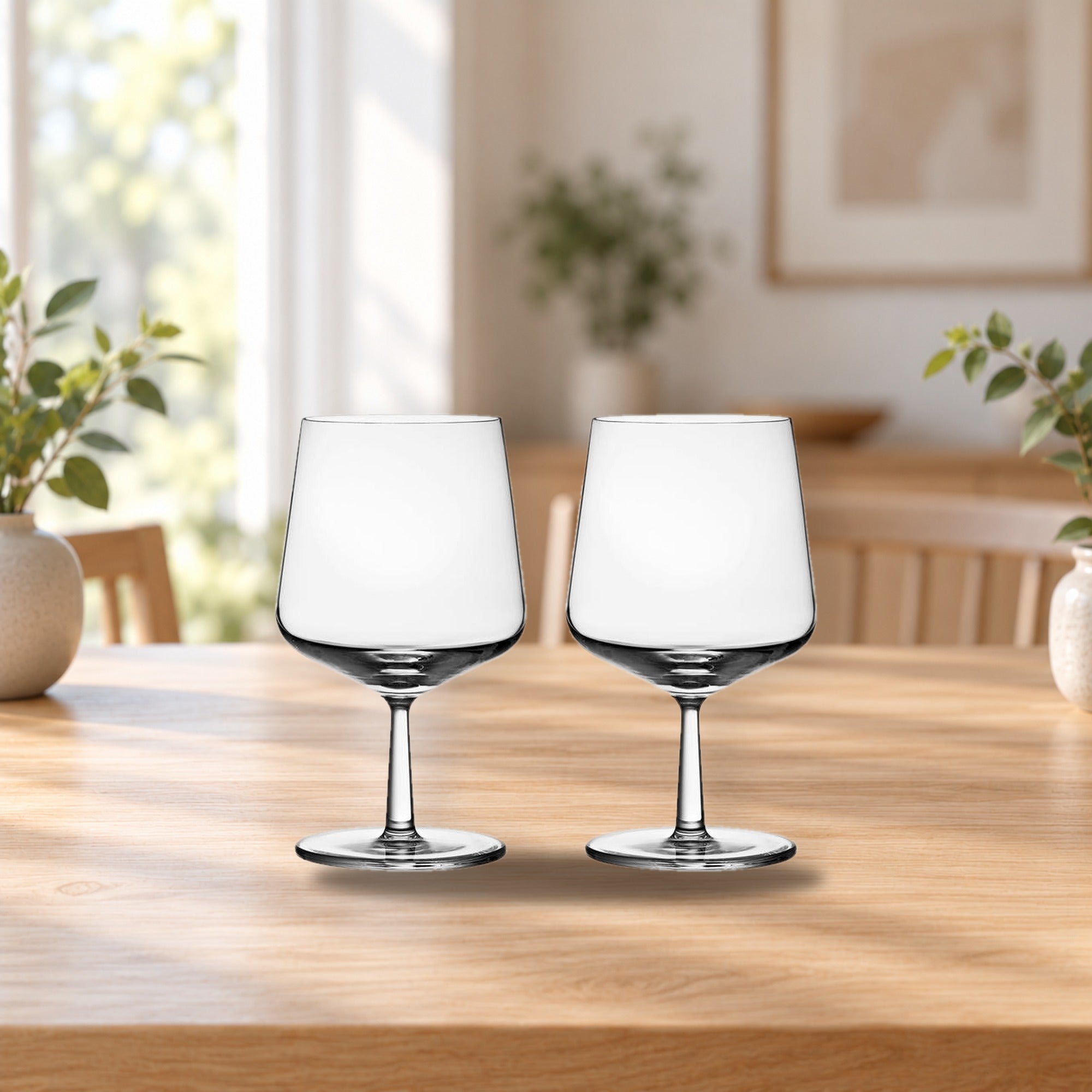 Iittala Essence Beer Glass Set 48cl – product photo on a table