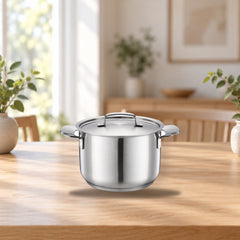 Fiskars All Steel Saucepan 3.0 L – product photo on a table