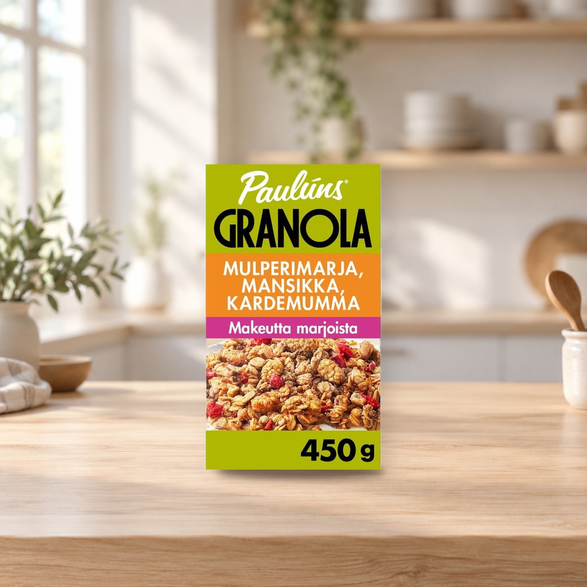 Paulúns Granola: Mulberry, Strawberry & Cardamom 450g – product photo on a table