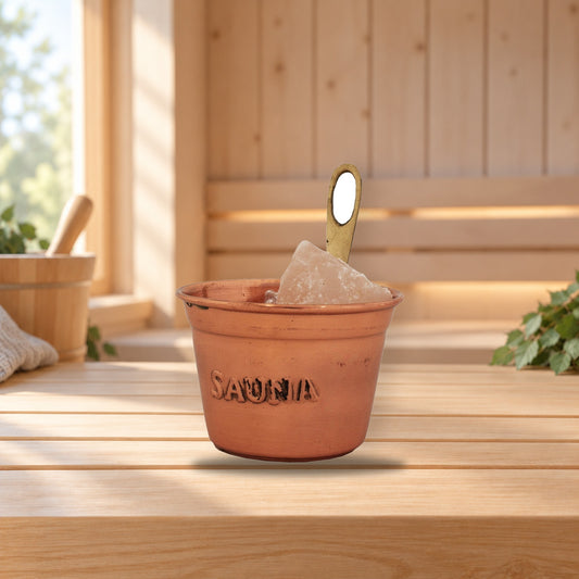 Emendo sauna salt cup – product photo on a table