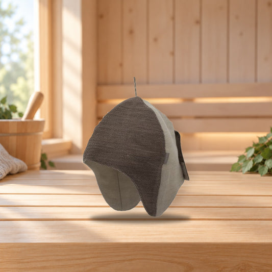 Emendo sauna hat – product photo on a table