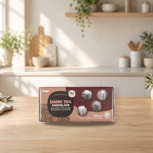 Coop Baking Chocolate 70% Dark 100g – product photo on a table