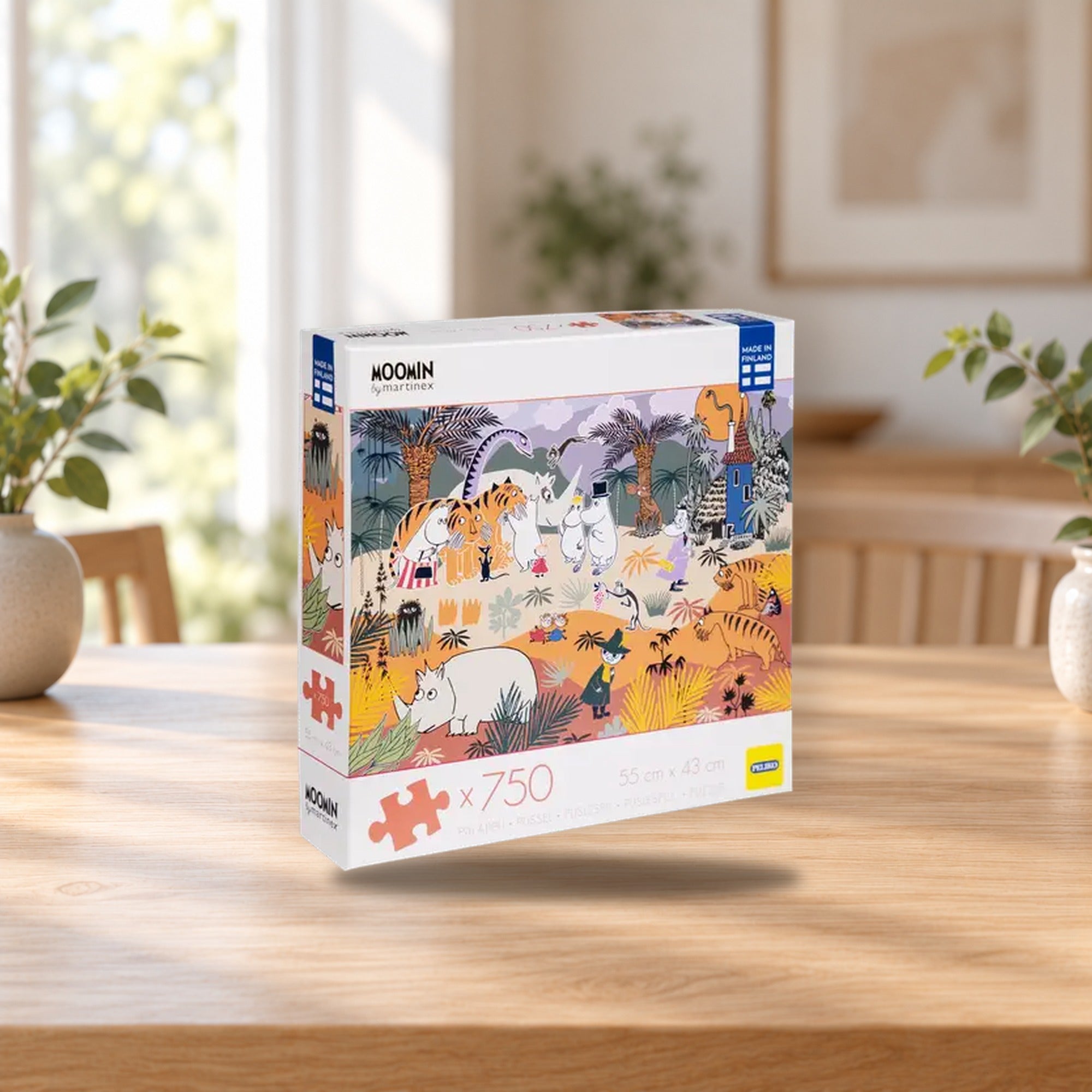 Martinex Moomin Puzzle 750 Pieces – Savannah Scene – product photo on a table